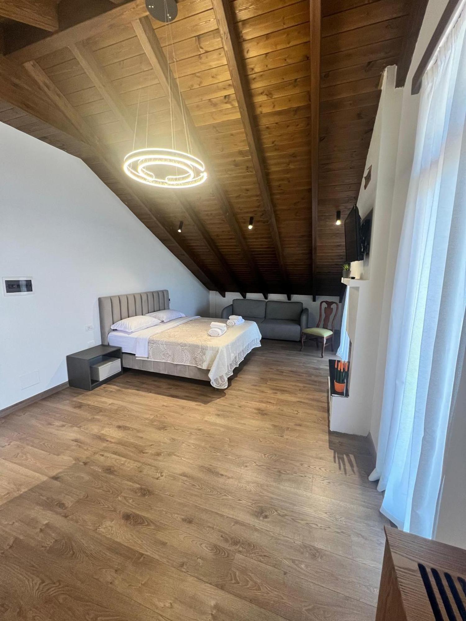 Toska Farm Hotel
